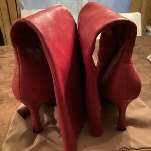 Women’s red leather moda boots size 9m